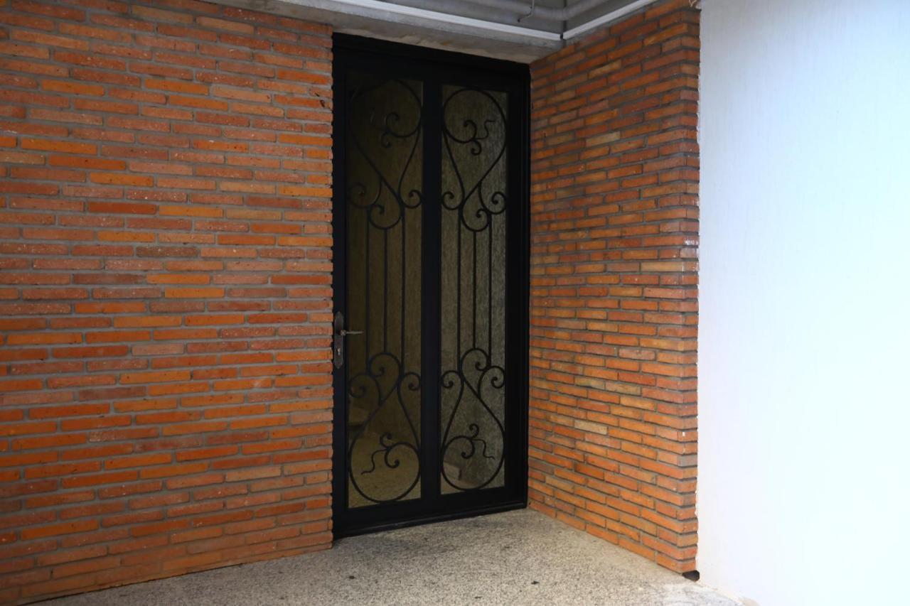 Apartament Brick House II Tbilisi Zewnętrze zdjęcie